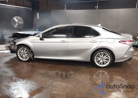 2020 Toyota Camry Xle Hybrid from USA, damaged, VIN 4T1F31AK6LU543353